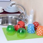 How to keep dish drying mats clean and sanitary.